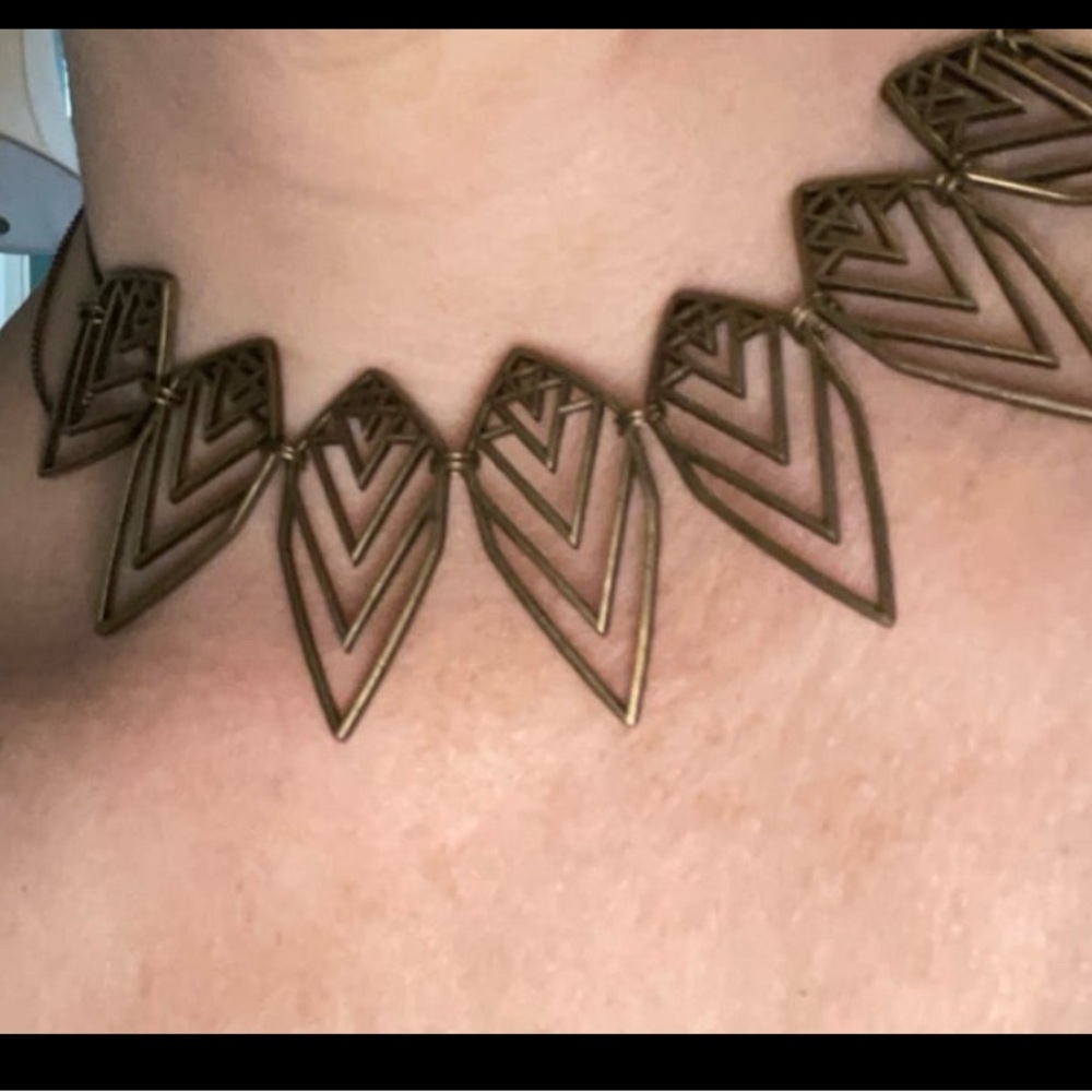 Source Unknown Gold Geometric Necklace